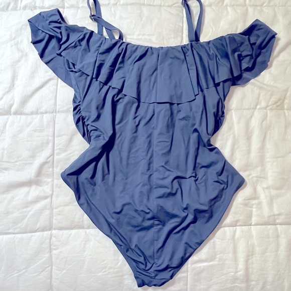 La Blanca - Navy Blue Side Ruched Swimsuit | 20W - Picture 2 of 4